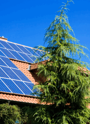 Klesá vám výkon solární elektrárny? Možná je čas na servis fotovoltaiky